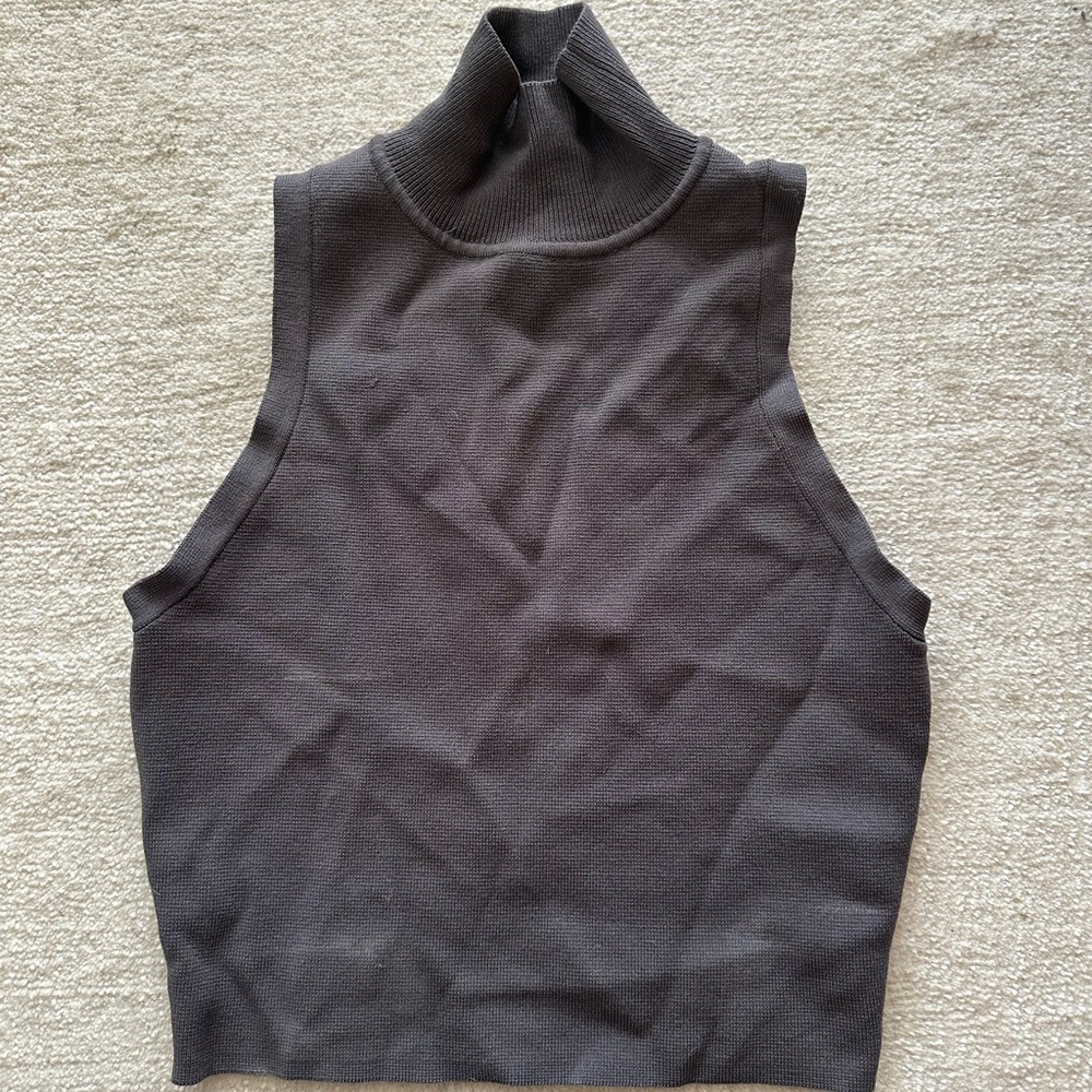 Grey Sleeveless Turtleneck Top